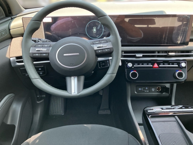 Bild 8: Hyundai Tucson NX4 20th Anniversary 1,6 T-GDi HEV 4WD AT