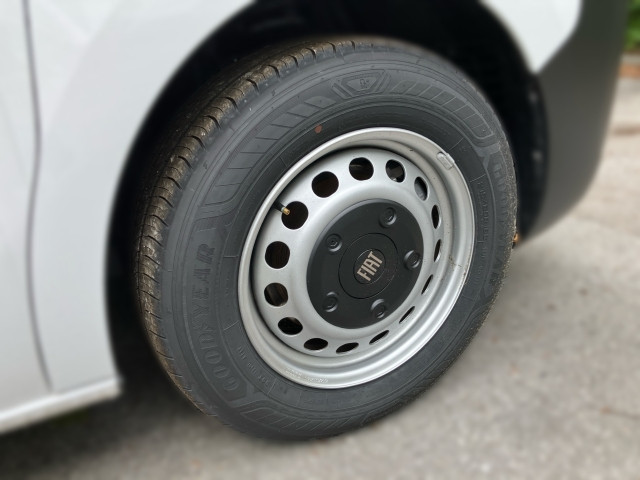 Bild 4: Fiat Transporter Scudo Serie 3 M KW BlueHDI