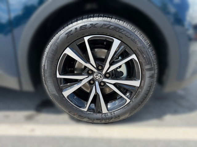 Bild 12: Toyota C-HR - 2,0 l Plugin 4x2  Active Drive CV