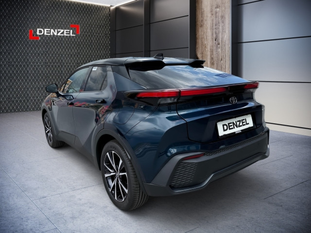 Bild 3: Toyota C-HR - 2,0 l Plugin 4x2  Active Drive CV