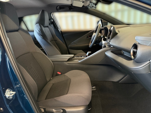 Bild 5: Toyota C-HR 2,0 PHEV Active Drive 65km E-Reichweite