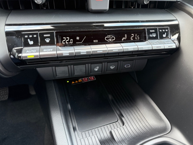 Bild 8: Toyota C-HR 2,0 PHEV Active Drive 65km E-Reichweite
