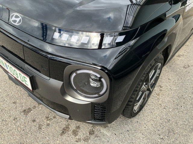 Bild 9: Hyundai INSTER Cross Line 49kWh r5c41-O1