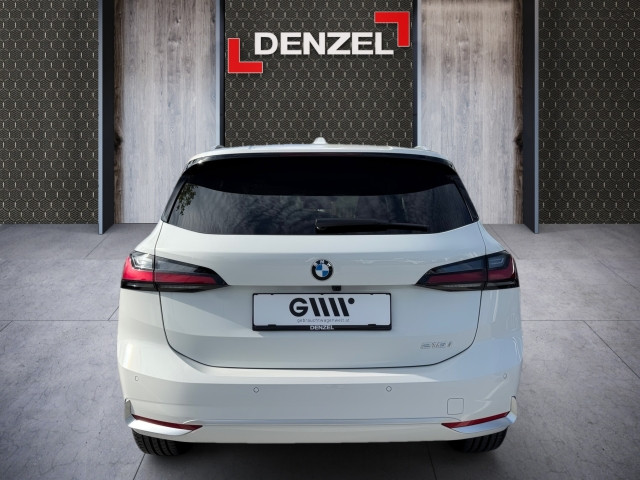 Bild 10: BMW 218i Active Tourer U06 B38