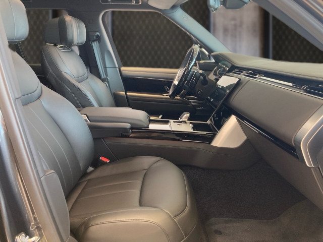 Bild 3: Land Rover Range Rover P550e Autobiography