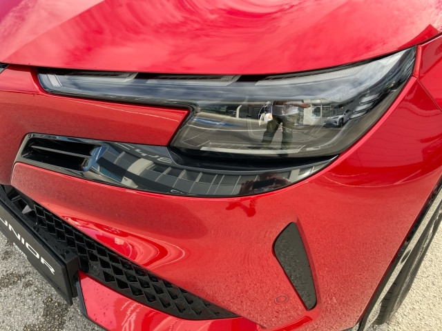 Bild 11: Alfa Junior Ibrida e-AWD MHEV