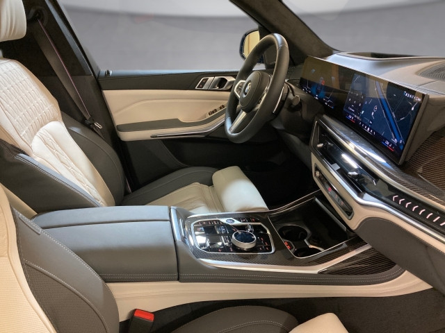 Bild 11: BMW X7 xDrive40d G07 B57