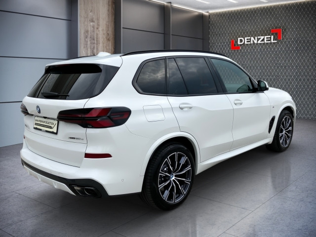 Bild 3: BMW X5 xDrive50e G05 XB1