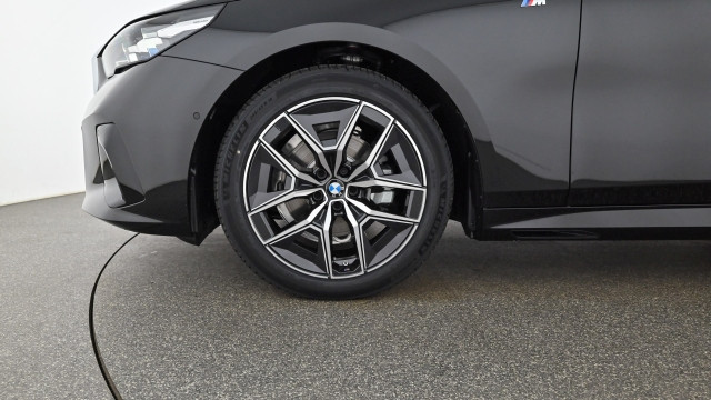 Bild 6: BMW 520d xDrive Touring G61 B47