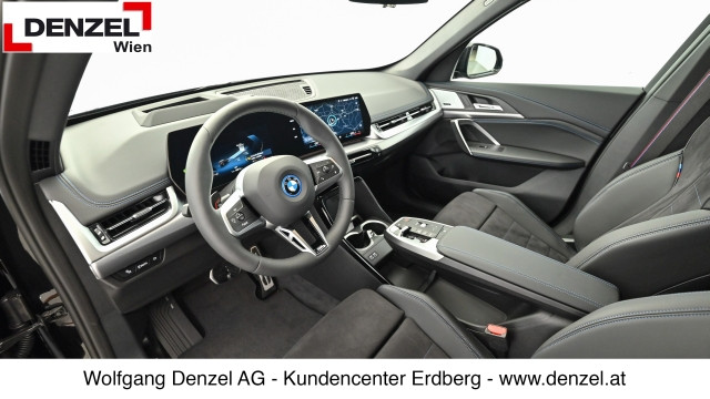 Bild 14: BMW iX1 eDrive20 U11 HB0