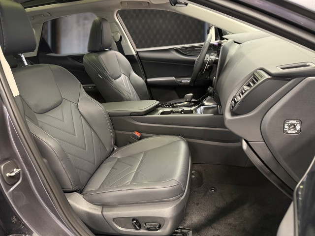 Bild 5: Lexus NX 2,5l Plug-in, CVT Executive Line