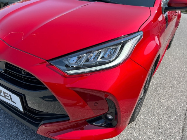 Bild 11: Toyota Yaris - 1,5 l, 116 PS 5-tg. Active Drive