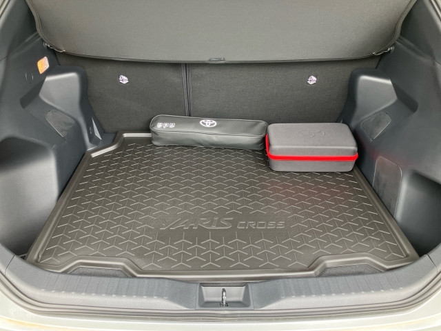 Bild 9: Toyota Yaris Cross - 1,5 l 4x2 HY  Active Drive