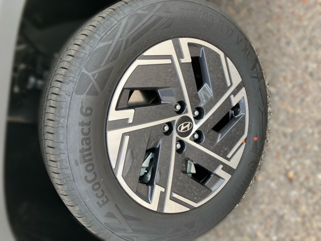 Bild 4: Hyundai Tucson NX4 Jubile 1,6 T-GDi 2WD 48V