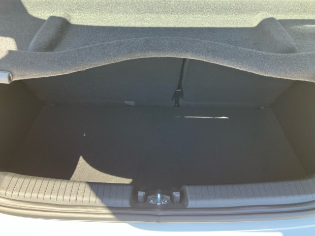 Bild 9: Hyundai i10 GO Plus 1,0 MT