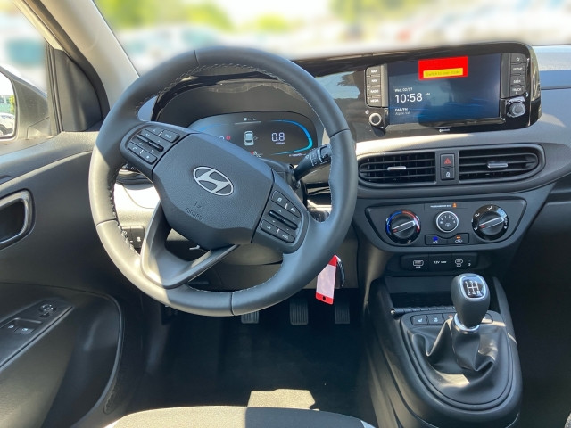 Bild 6: Hyundai i10 GO Plus 1,0 MT