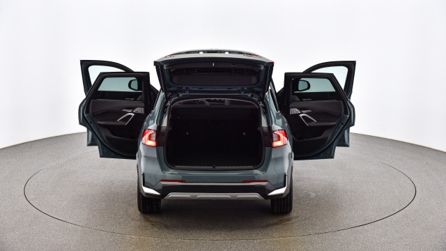 Bild 11: BMW X1 xDrive30e U11 XB2