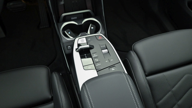 Bild 3: BMW X1 xDrive30e U11 XB2