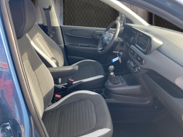 Bild 5: Hyundai i10 GO Plus 1,0 MT