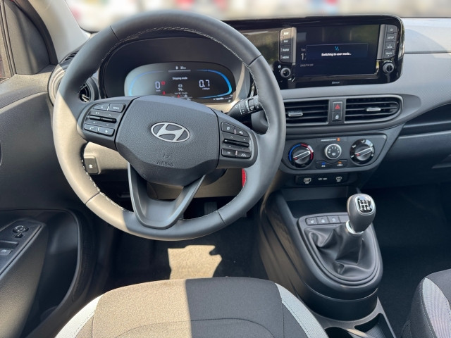 Bild 6: Hyundai i10 GO 1,0 MT