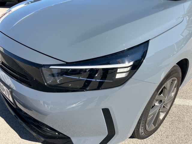 Bild 10: Opel Corsa Edition 1.2 Direct Injection Turbo (74 kW/100PS) 6-Gan