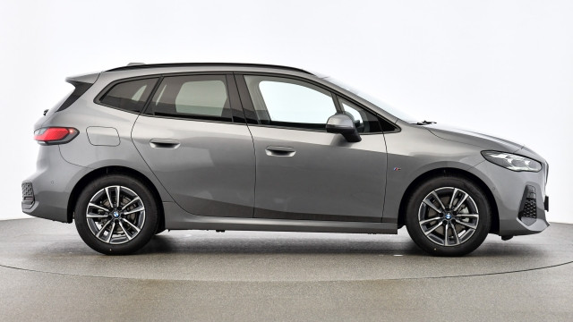 Bild 9: BMW 218i Active Tourer U06 B38