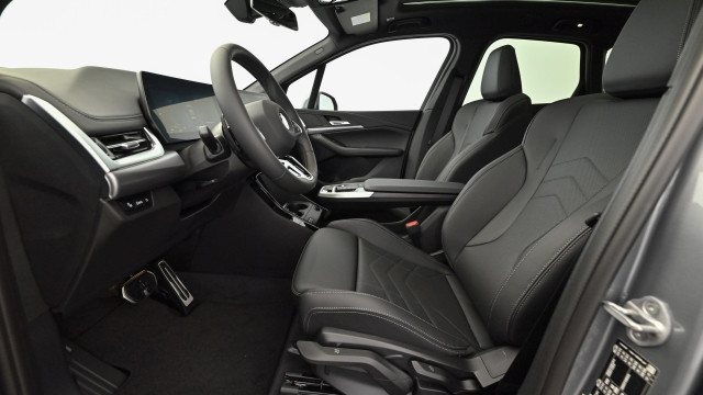 Bild 4: BMW 218i Active Tourer U06 B38