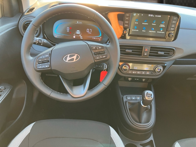 Bild 6: Hyundai i10 GO Plus 1,0 MT