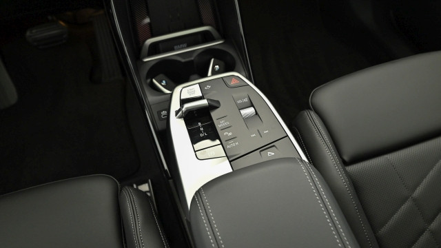 Bild 3: BMW 218i Active Tourer U06 B38