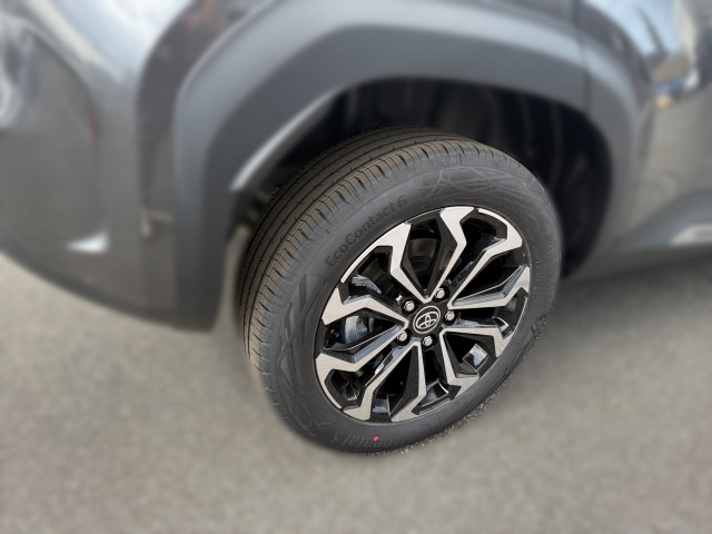 Bild 4: Toyota Yaris Cross - 1,5 l 4x4 HY  Active Drive