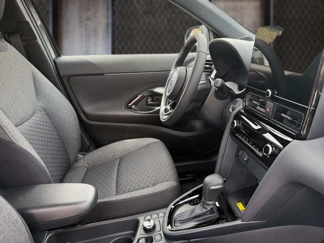 Bild 5: Toyota Yaris Cross - 1,5 l 4x4 HY  Active Drive