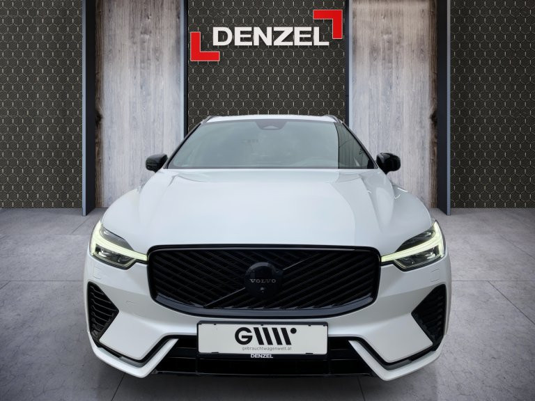 Bild 12: VOLVO PKW XC60 T8 AWD PHEV 18,8 kWh Ultra Black