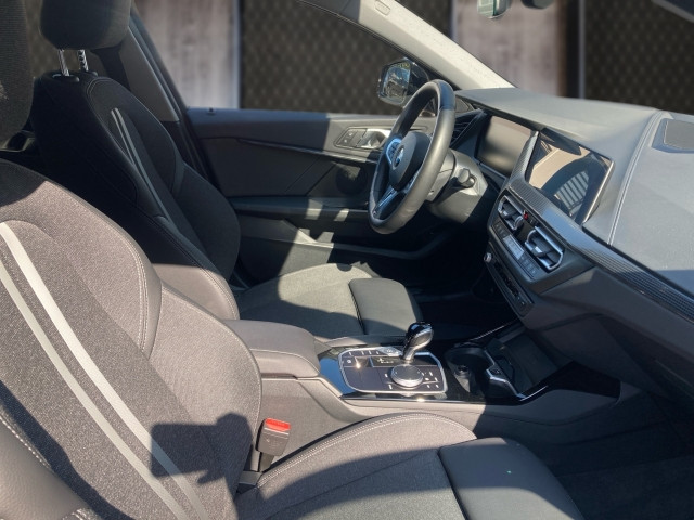 Bild 5: BMW 116d 5-Türer F40 B37