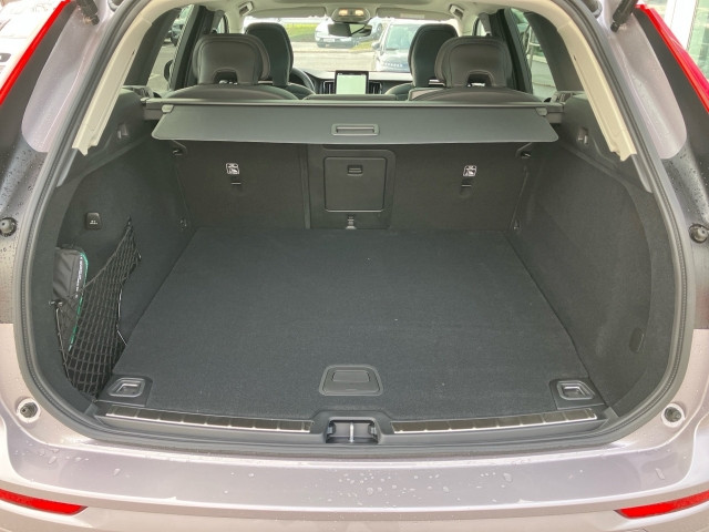 Bild 9: VOLVO PKW XC60 Ultra, T6 AWD Plug-in Hybrid, Elektrisch/Benzin, Dark