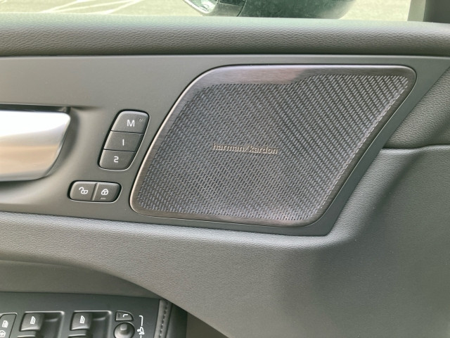 Bild 13: VOLVO PKW XC60 Ultra, T6 AWD Plug-in Hybrid, Elektrisch/Benzin, Dark