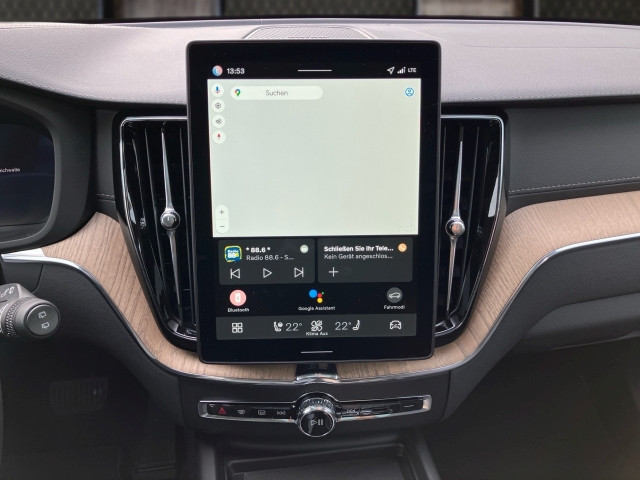 Bild 7: VOLVO PKW XC60 Ultra, T6 AWD Plug-in Hybrid, Elektrisch/Benzin, Dark