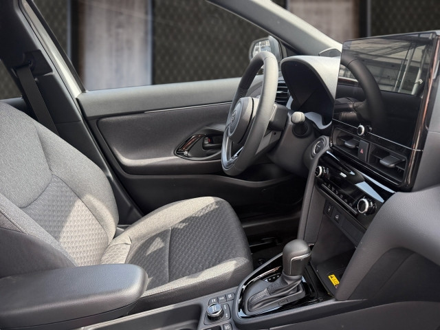 Bild 5: Toyota Yaris Cross - 1,5 l 4x4 Hybrid  Active D