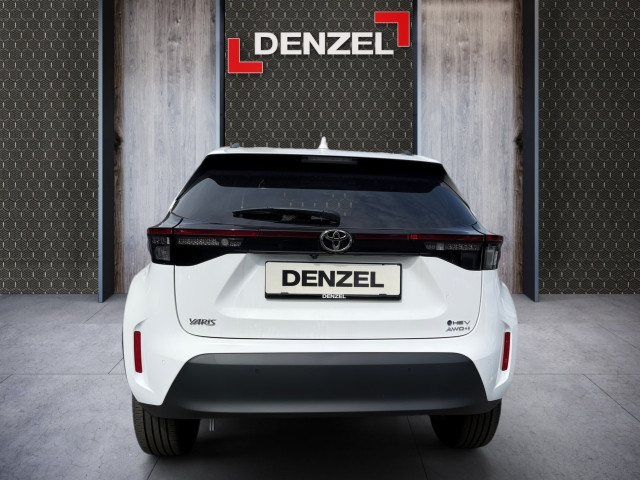 Bild 10: Toyota Yaris Cross - 1,5 l 4x4 Hybrid  Active D