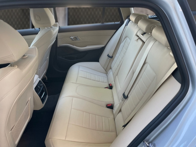 Bild 8: BMW 330e xDrive Touring G21 XB1