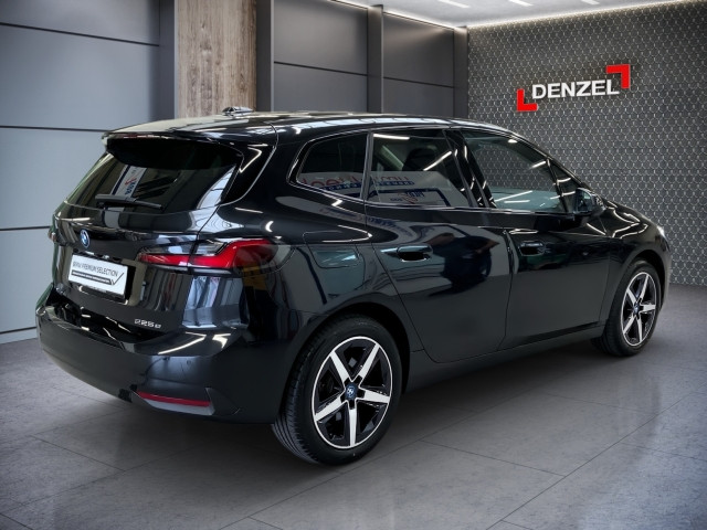 Bild 3: BMW 225e xDrive Active Tourer U06 XB2