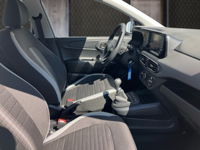 Bild 7: Hyundai i10 GO 1,0 MT