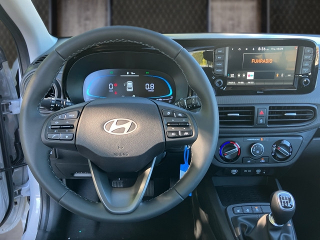 Bild 9: Hyundai i10 GO 1,0 MT