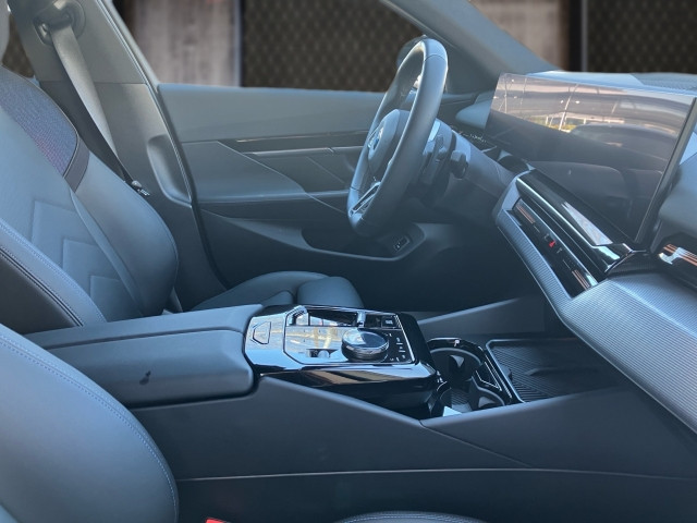 Bild 5: BMW 520d xDrive Touring G61 B47