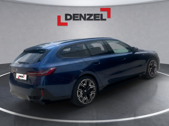 Bild 3: BMW 530e xDrive Touring G61 XB1