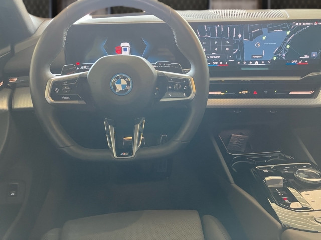 Bild 6: BMW 530e xDrive Touring
