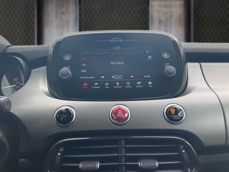 Bild 7: Fiat 500X Dolcevita MY22-Hybrid 130 7-Gang DCT Sondermodell Dolce