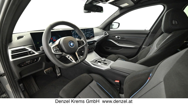 Bild 12: BMW 330e xDrive Touring G21