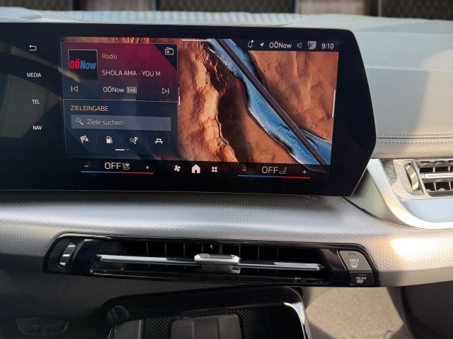 Bild 7: BMW 218d Active Tour B47