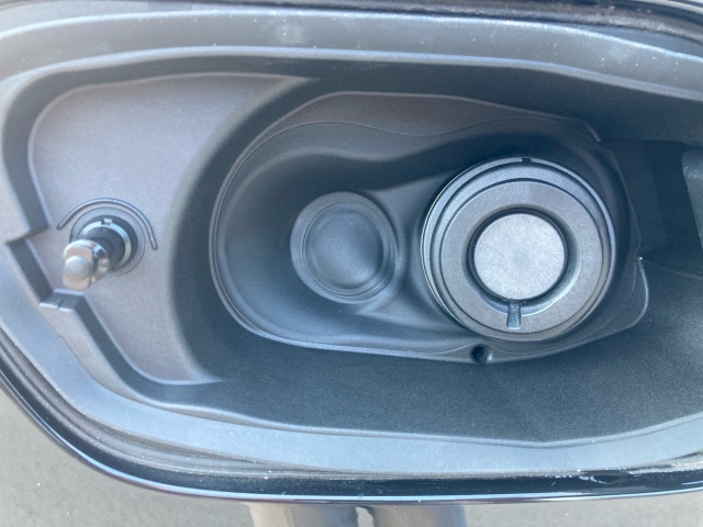 Bild 4: VOLVO PKW XC40 Plus, B3 Mild Hybrid, Benzin, Dark