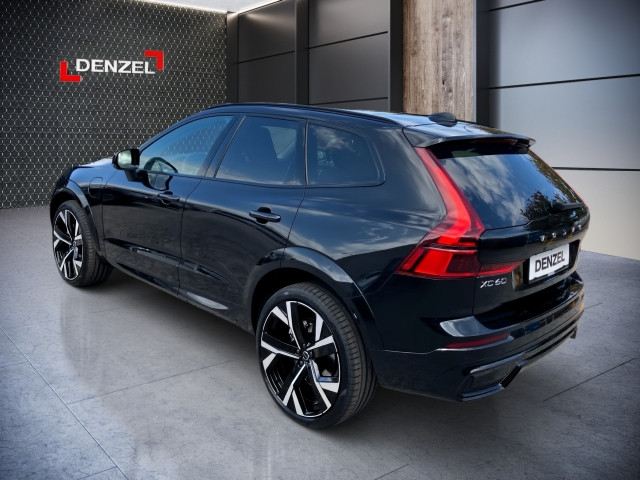 Bild 2: VOLVO PKW XC60 Ultra, T8 AWD Plug-in Hybrid, Elektrisch/Benzin, Dark